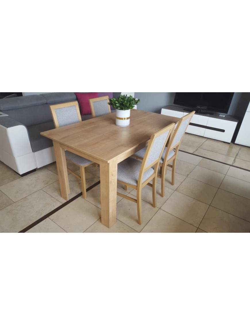 SET of BRW  dining table and 4 chairs